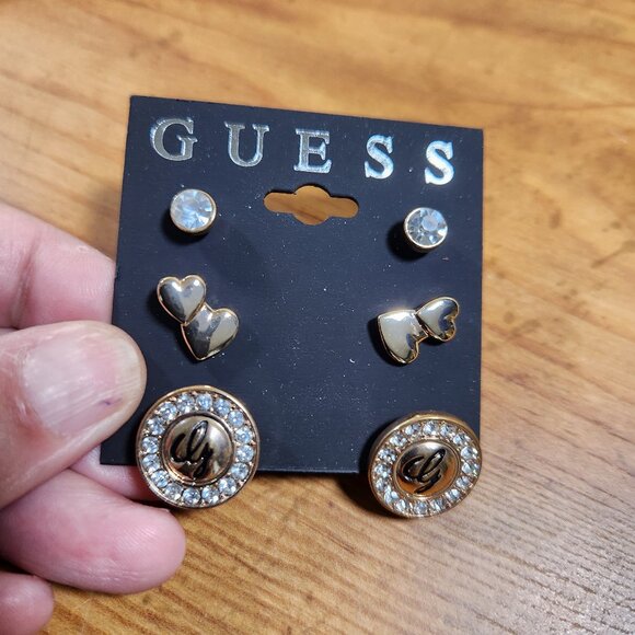 Nwt Womens Guess Earring 3 Pair Gold - Picture 1 of 2